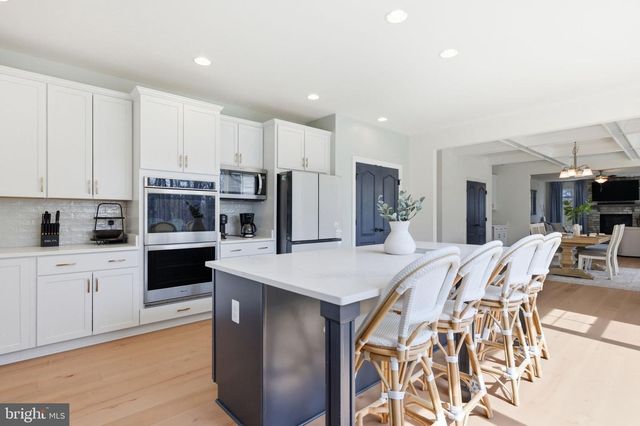 301 KINGDOM DR, Fredericksburg, VA 22406