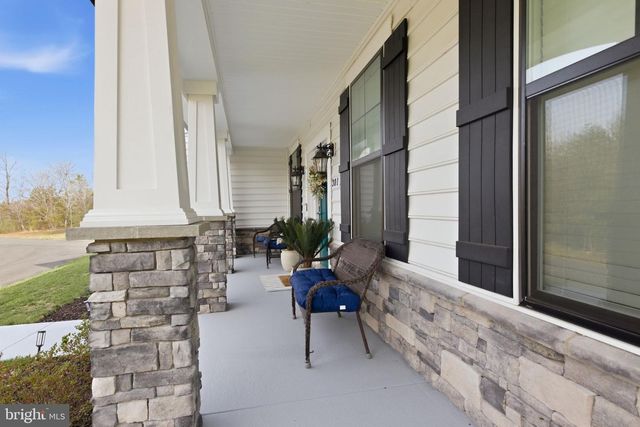 301 KINGDOM DR, Fredericksburg, VA 22406