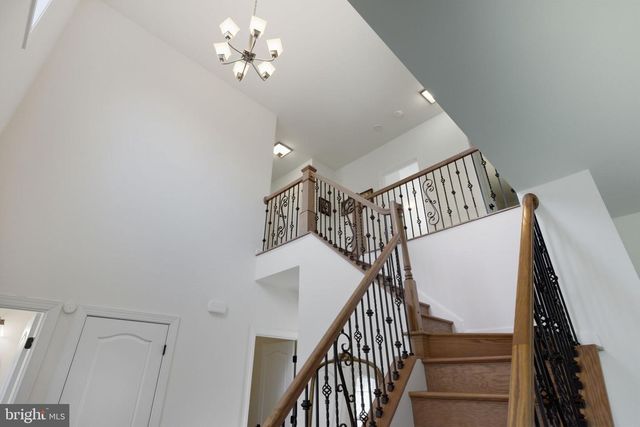 301 KINGDOM DR, Fredericksburg, VA 22406