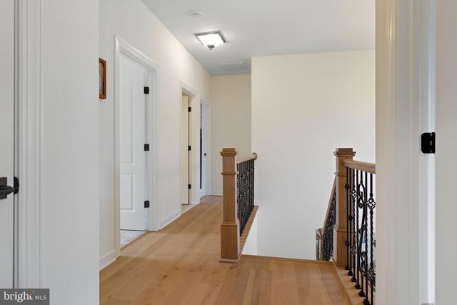 301 KINGDOM DR, Fredericksburg, VA 22406