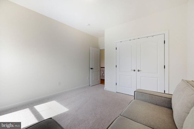 301 KINGDOM DR, Fredericksburg, VA 22406