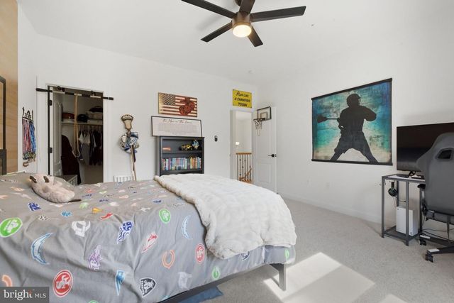 301 KINGDOM DR, Fredericksburg, VA 22406