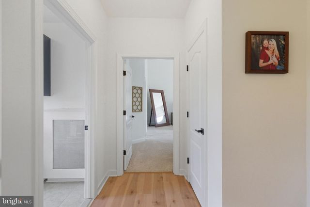 301 KINGDOM DR, Fredericksburg, VA 22406