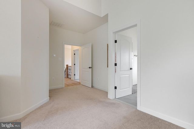 301 KINGDOM DR, Fredericksburg, VA 22406