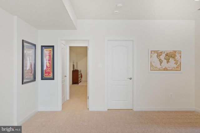 301 KINGDOM DR, Fredericksburg, VA 22406