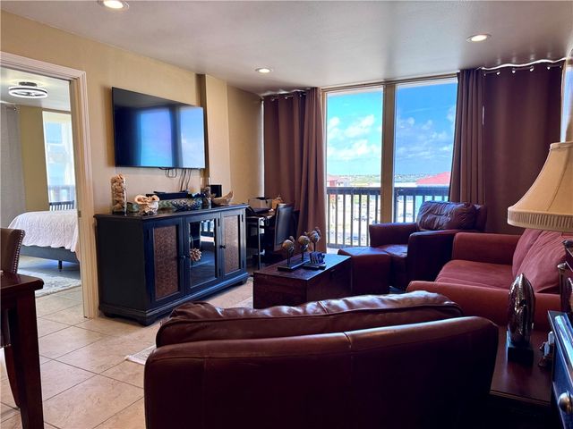 15002 Windward Dr 507, Corpus Christi, TX 78418