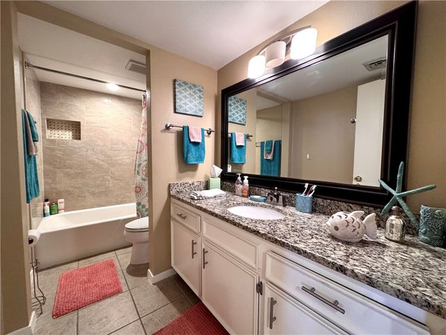 15002 Windward Dr 507, Corpus Christi, TX 78418