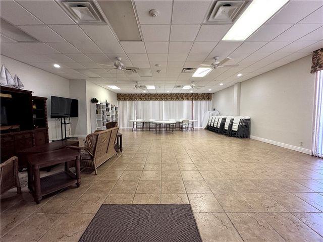 15002 Windward Dr 507, Corpus Christi, TX 78418