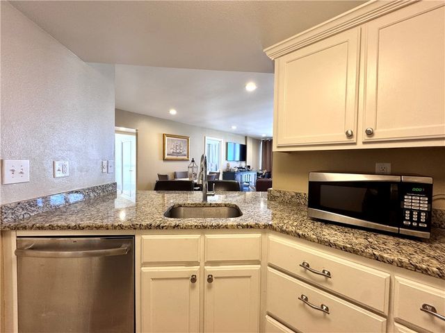 15002 Windward Dr 507, Corpus Christi, TX 78418