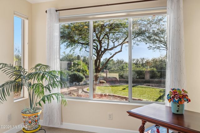 2272 E Madera Plateau Drive, Green Valley, AZ 85614