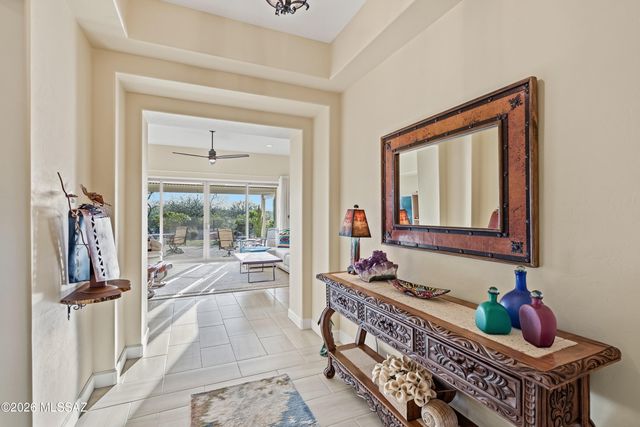 2272 E Madera Plateau Drive, Green Valley, AZ 85614