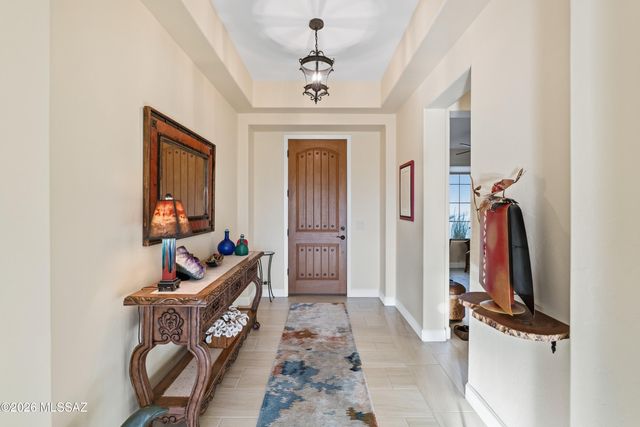 2272 E Madera Plateau Drive, Green Valley, AZ 85614