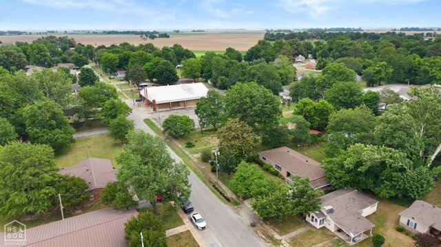 205 Central Ave, Bay, AR 72411
