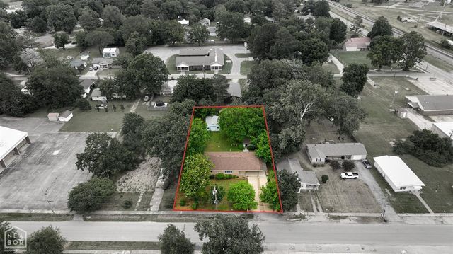 205 Central Ave, Bay, AR 72411