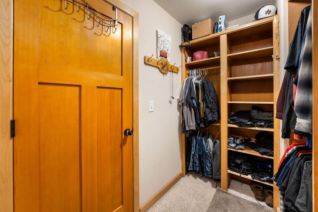 357 El Conejo Drive, Grants Pass, OR 97526