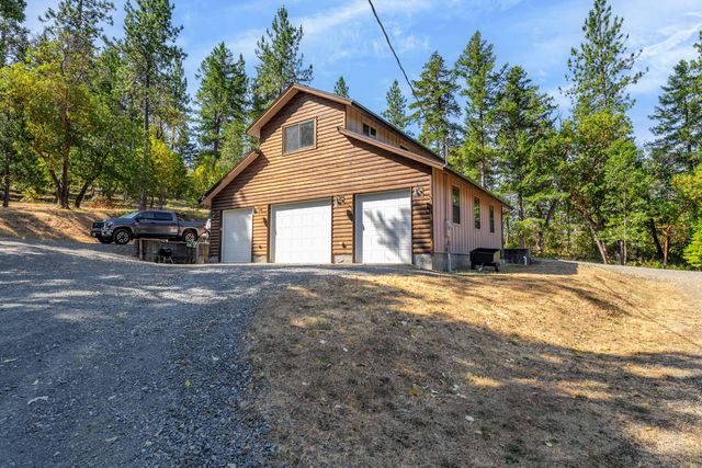 357 El Conejo Drive, Grants Pass, OR 97526