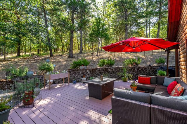 357 El Conejo Drive, Grants Pass, OR 97526