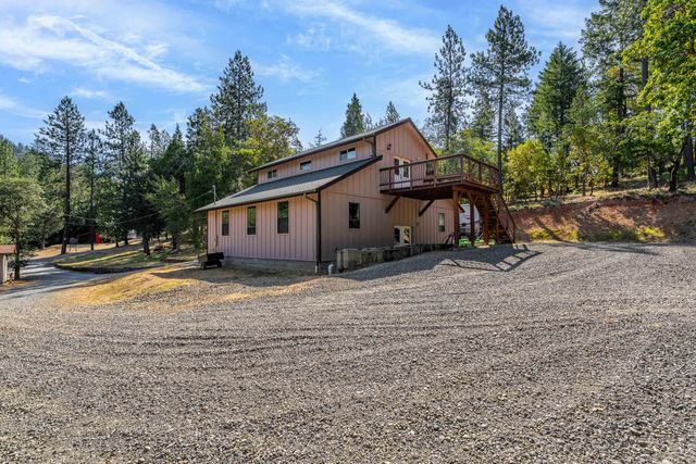 357 El Conejo Drive, Grants Pass, OR 97526