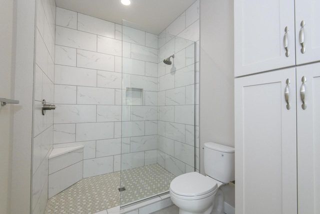 7033 Stonewood LANE, Lannon, WI 53046