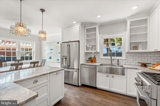 2800 HICKORY ST, Alexandria, VA 22305