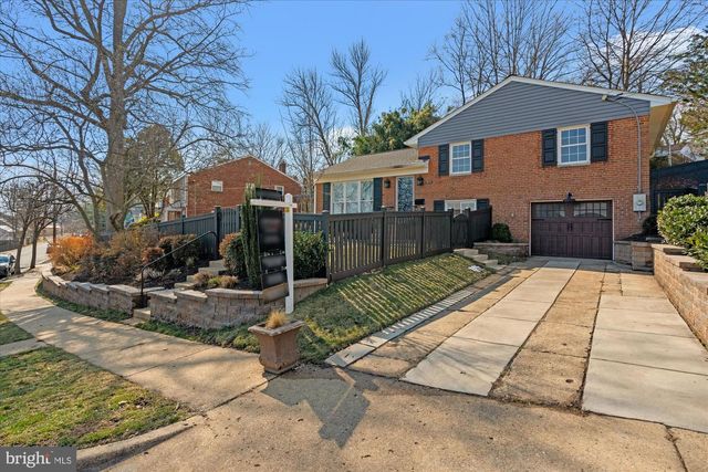 2800 HICKORY ST, Alexandria, VA 22305