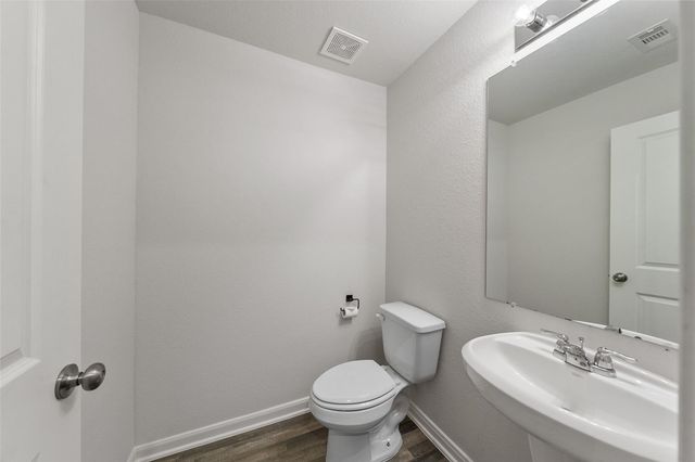 412 Del Monte Drive, Huntsville, TX 77320