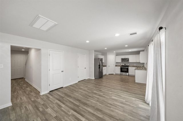 412 Del Monte Drive, Huntsville, TX 77320