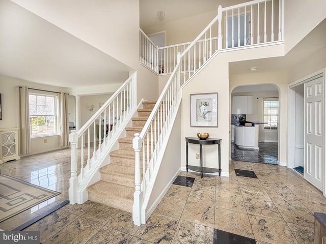 320 LAUREL OAKS DR, Langhorne, PA 19047