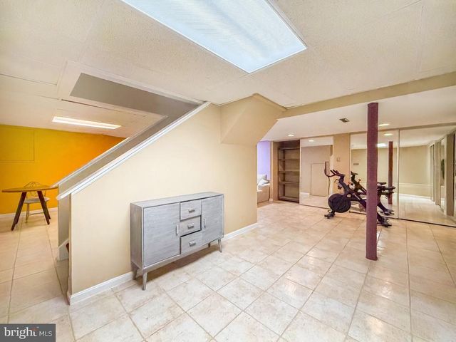 320 LAUREL OAKS DR, Langhorne, PA 19047