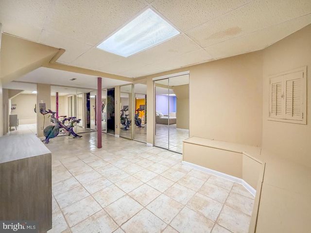 320 LAUREL OAKS DR, Langhorne, PA 19047