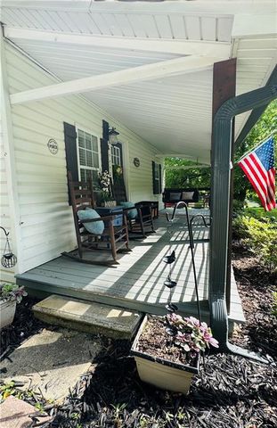 190 Old Blairsville Highway, Talking Rock, GA 30175