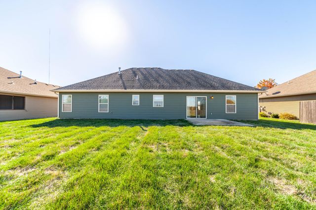 3703 FLATWATER DR, Columbia, MO 65202