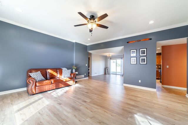 3703 FLATWATER DR, Columbia, MO 65202