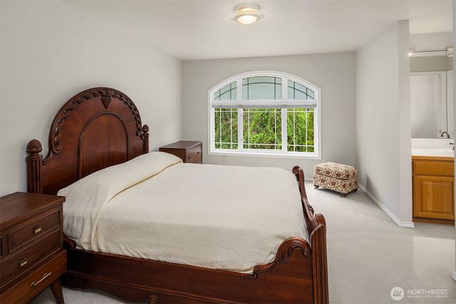 16811 10th Avenue SW, Normandy Park, WA 98166