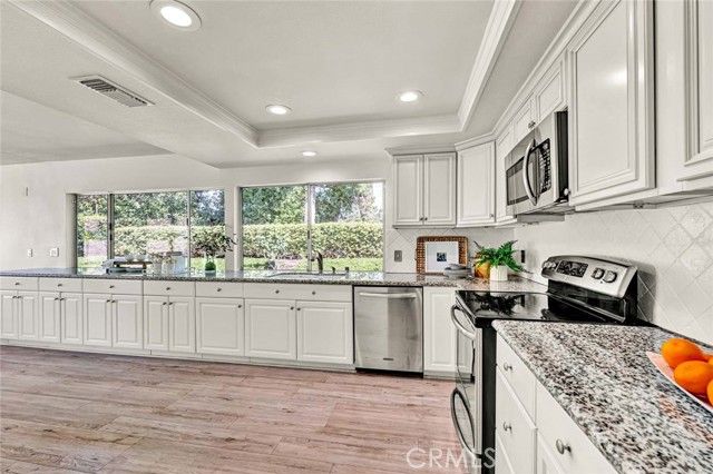 5 Carob, Irvine, CA 92612