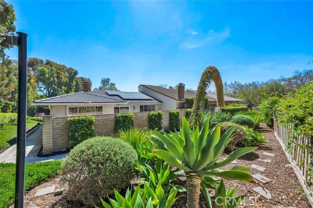 5 Carob, Irvine, CA 92612