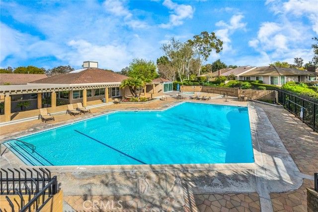 5 Carob, Irvine, CA 92612