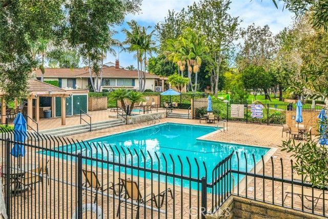 5 Carob, Irvine, CA 92612