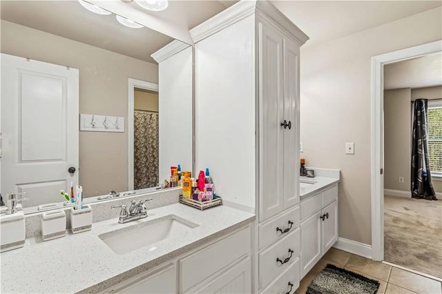 1331 Ashbury Park Drive NE, Hoschton, GA 30548