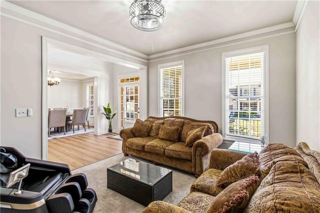 1331 Ashbury Park Drive NE, Hoschton, GA 30548