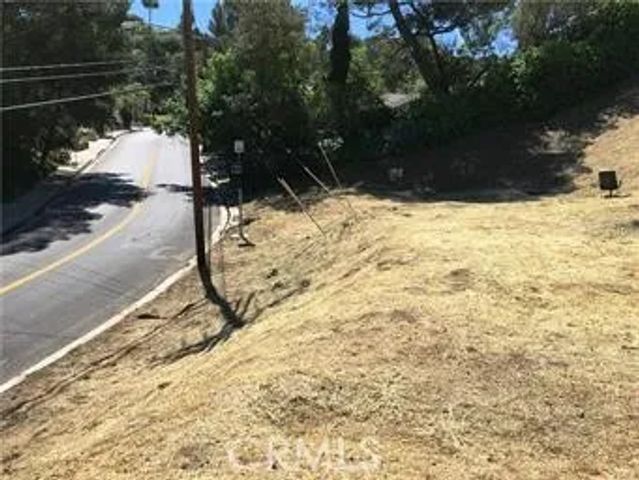 16652 Calneva, Encino, CA 91436