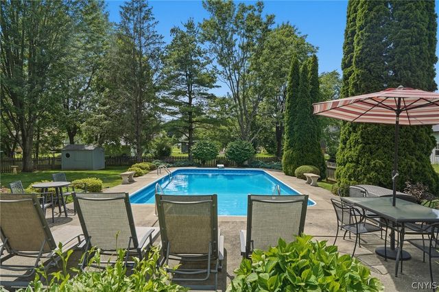 112 Casterbridge Lane, Lysander, NY 13027