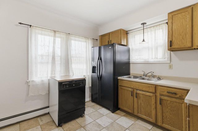 4169 N 14th STREET, Milwaukee, WI 53209