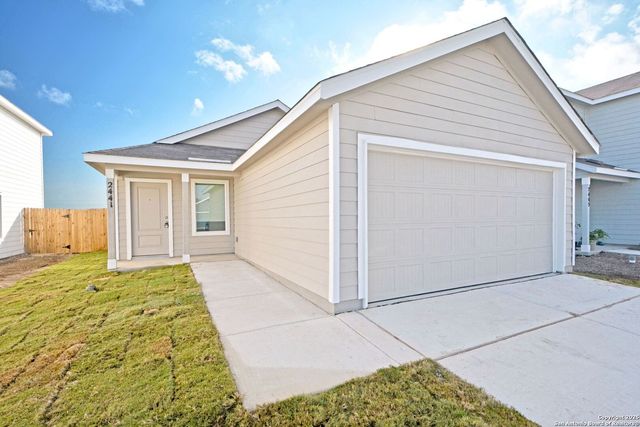 2441 LEGENDS CRK, New Braunfels, TX 78130