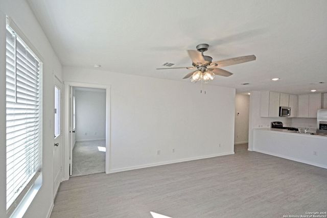 2441 LEGENDS CRK, New Braunfels, TX 78130