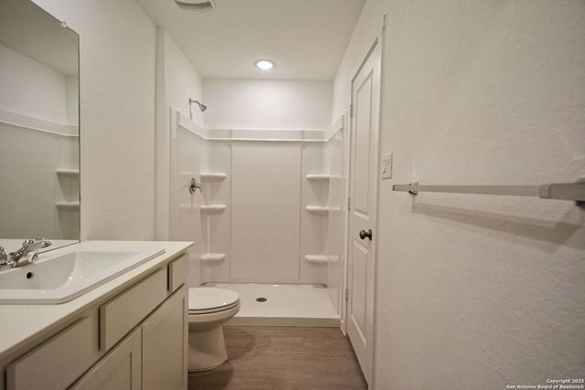 2441 LEGENDS CRK, New Braunfels, TX 78130