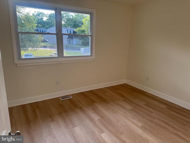 6 LA CASCATA TNHS, Clementon, NJ 08021