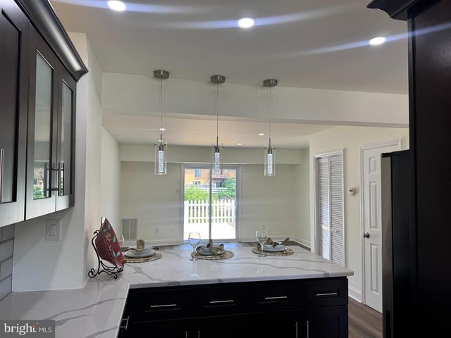 6 LA CASCATA TNHS, Clementon, NJ 08021