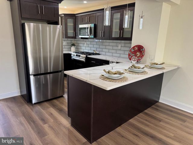 6 LA CASCATA TNHS, Clementon, NJ 08021