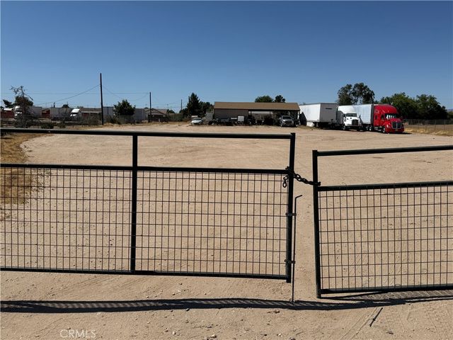 13035 Seneca Road, Victorville, CA 92392